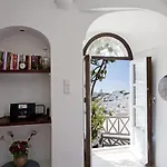 Alexander's Apart Otel 4*