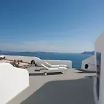 Alexander's 4*