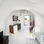Apartmanhotel Alexander's Ía