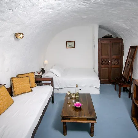 Aparthotel Alexander's