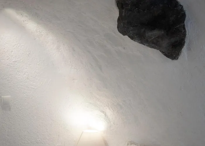 Alexander's Aparthotel Oia