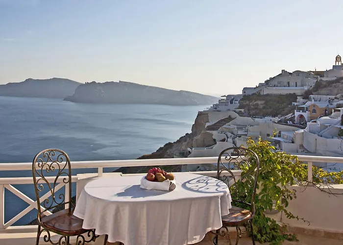 Alexander's 4* Oia