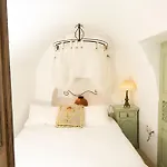 Alexander's アパートホテル イア