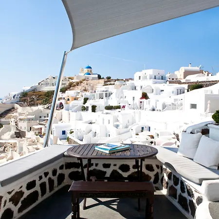 Alexander's 4* Oia (Santorini)
