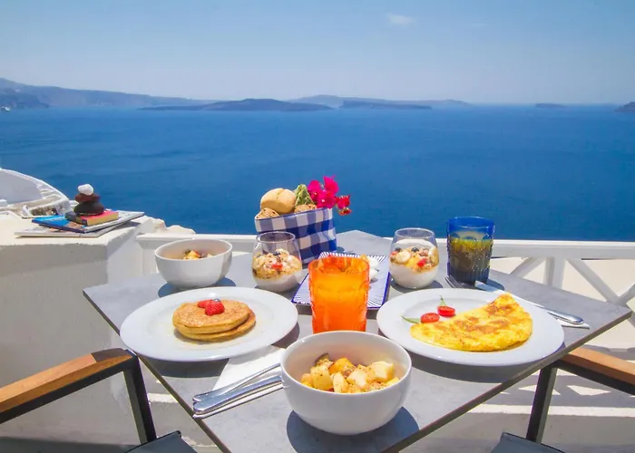 Aparthotel Alexander's 4*