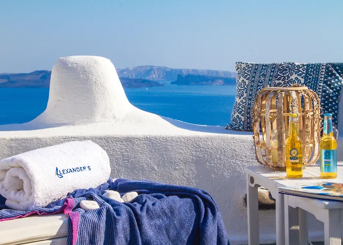 Alexander's Aparthotel Oia (Santorini)